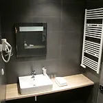 Kapitol Hotel