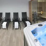 Hotel Kapitol Most