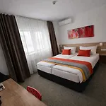 Kapitol Hotel 4*