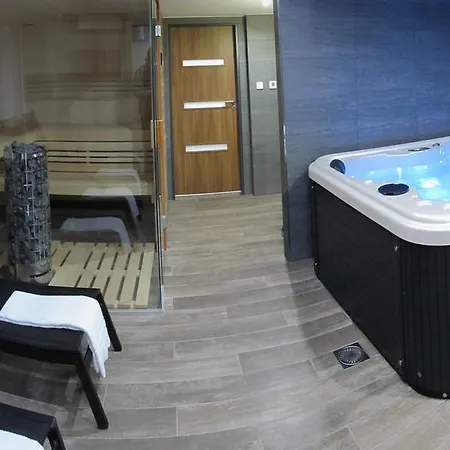 Kapitol Hotel
