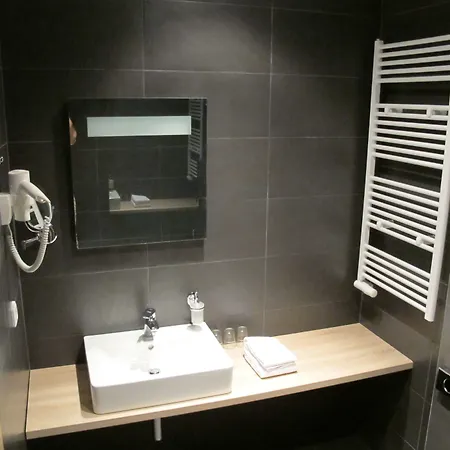Kapitol Hotel