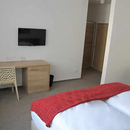 Hotel Kapitol 4*