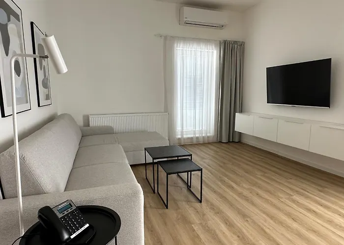 Otel Kapitol 4*