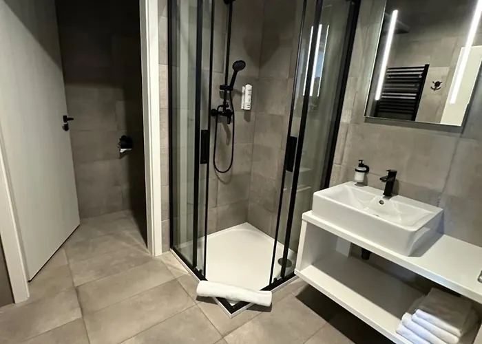 Kapitol Hotel Most