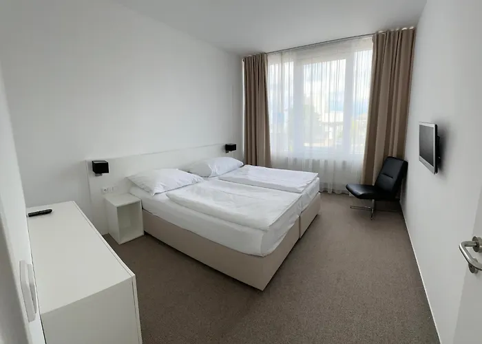Hotel Kapitol Most