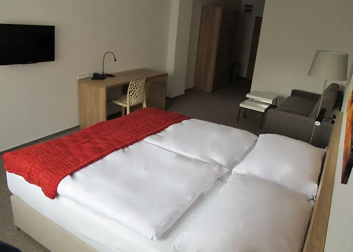 Otel Kapitol Most