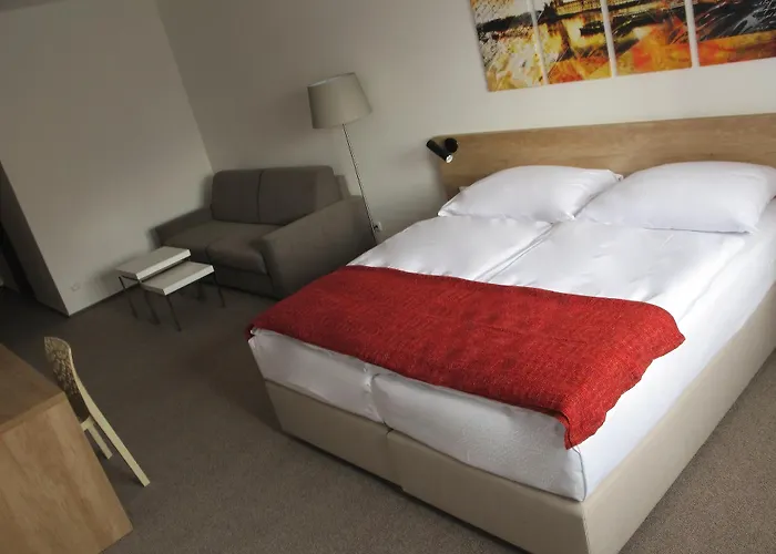 Hotel Kapitol Most
