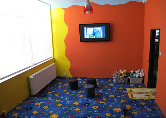 Kapitol Hotel Most