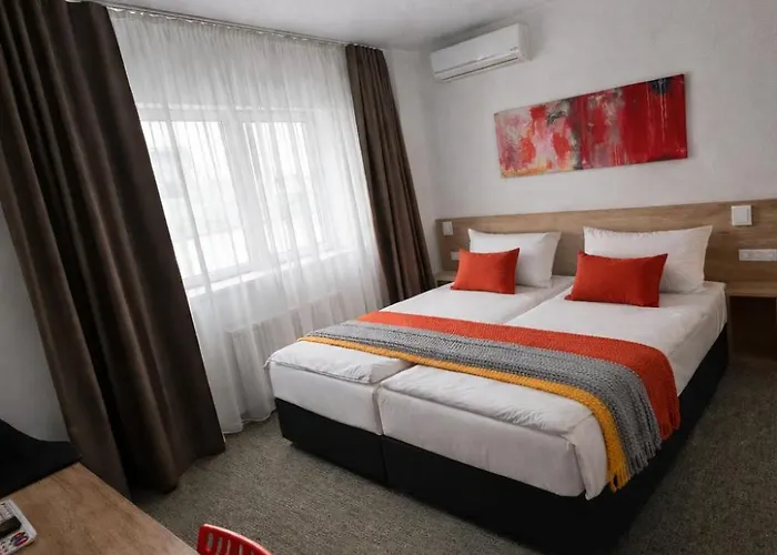 Kapitol Hotel 4*