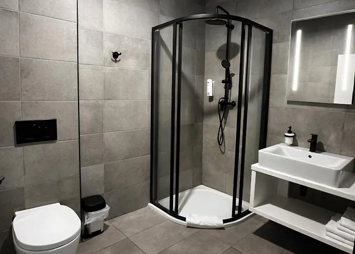 Otel Kapitol Most